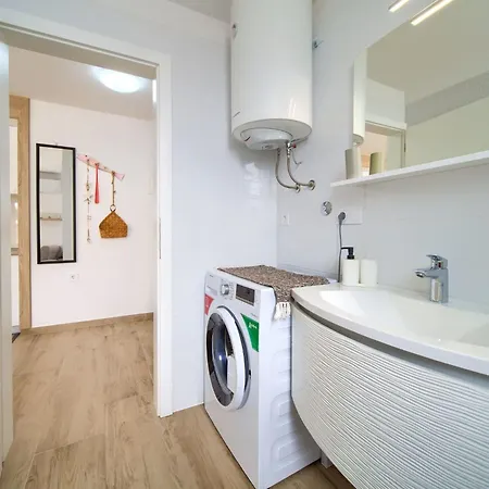 Apartamento Nadica Deluxe 3 By Interhome Vantacici